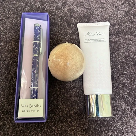 Dior Vera Bradley Pen White Barn Candle Bath Bomb Kate Spade GIFT SET - Picture 4 of 7